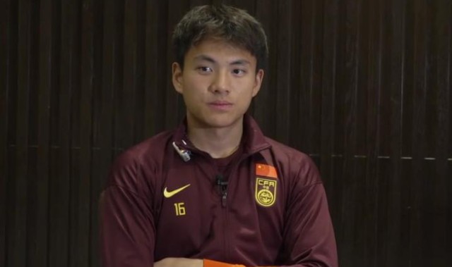 开云-李昊：成功需一步步脚踏实地，指挥防线是门将的本职工作