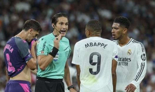 西甲裁判战争有来有回，罚下贝林主裁被曝黑料