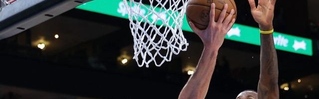 开云-交易还是换帅？湖人胜率又跌破50% 加筹码挖穆雷？