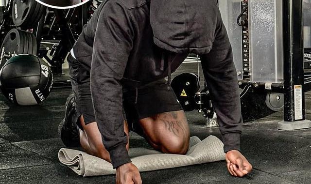 帕尔默评论梅努社媒，疑似支持其获得曼联的租借离队许可